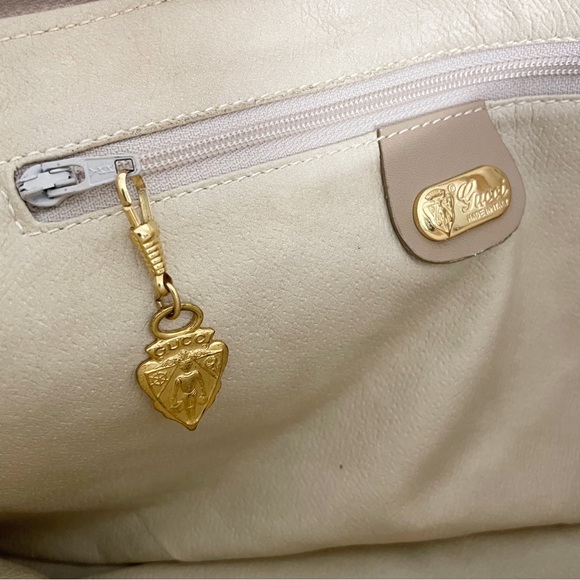 ❤️SOLD❤️Gucci vintage micro monogram canvas and leather clutch bag - Picture 7 of 9